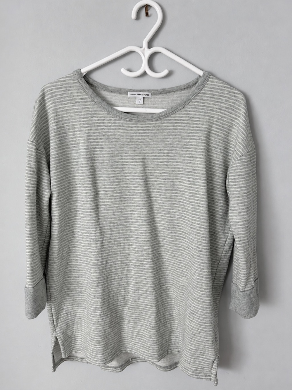 James Perse Gray Stripe 3/4 Sleeve Scoop Neck Tee | Size 2 (Medium)